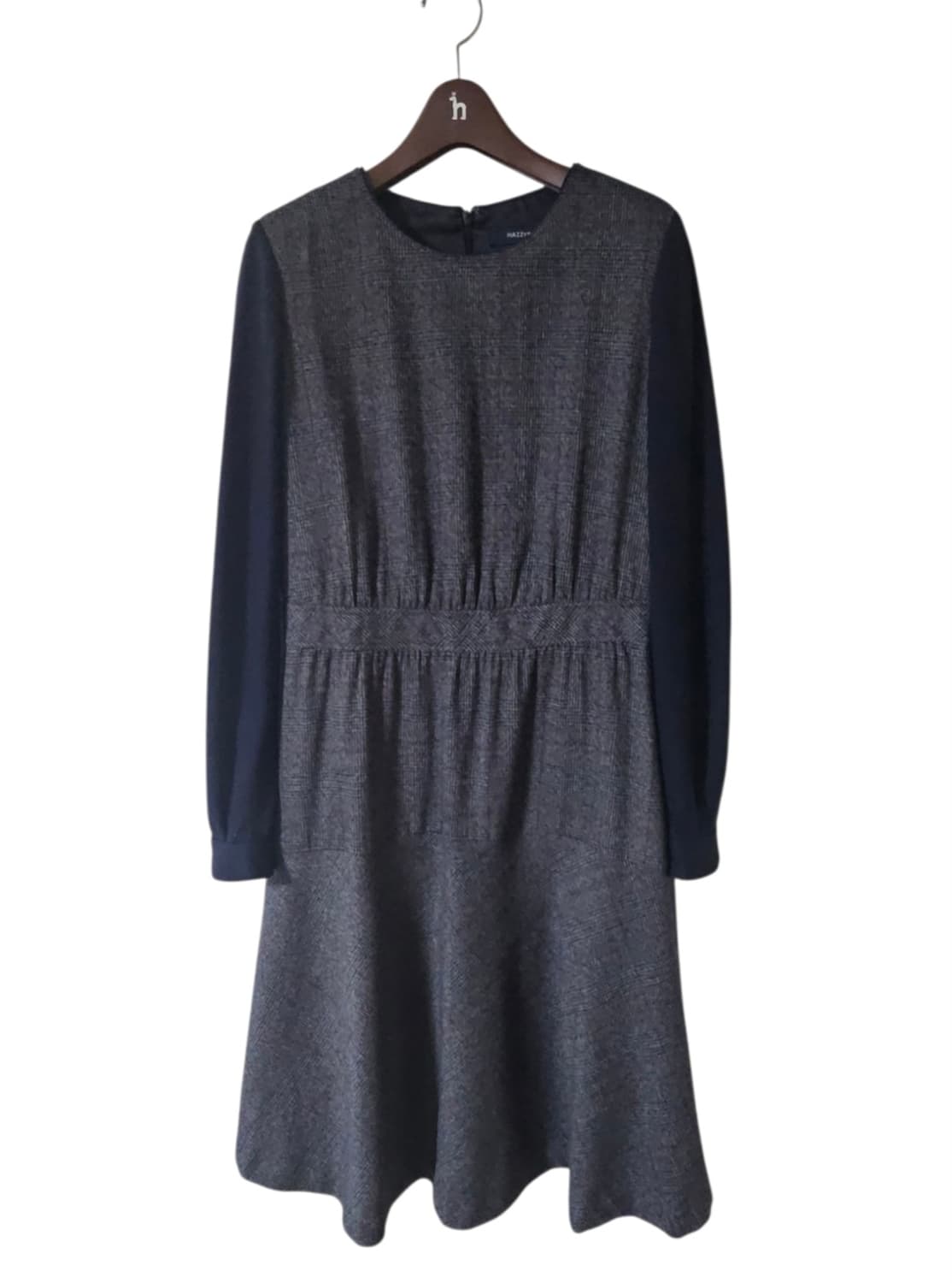 헤지스레이디스 그레이 체크배색 울혼방 미디원피스 66 상품이미지7