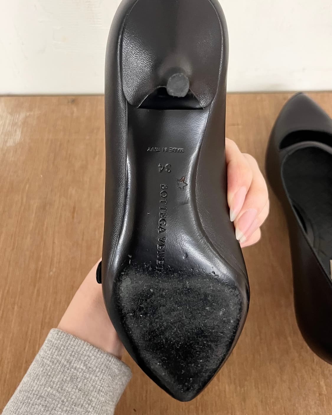 보테가 베네타 포인트 토 레더 펌프 상품이미지7