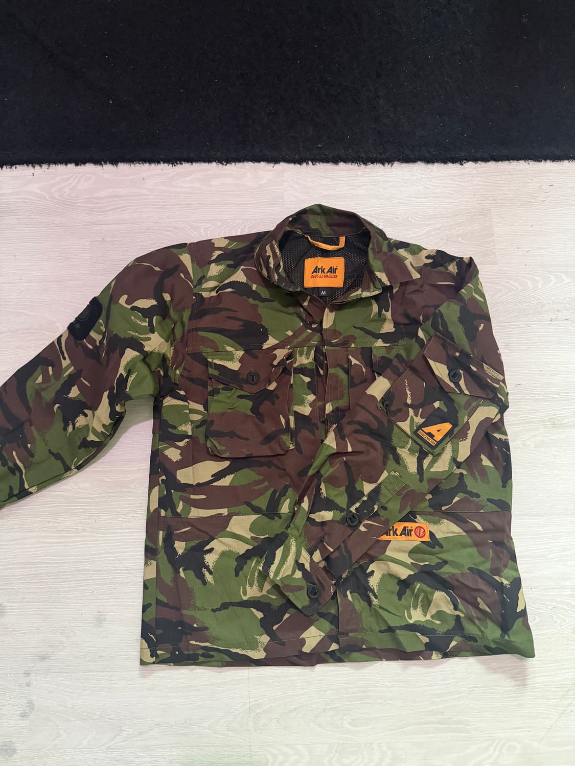 데우스 X 아크에어 카모 셔츠 판매합니다! 상품이미지1