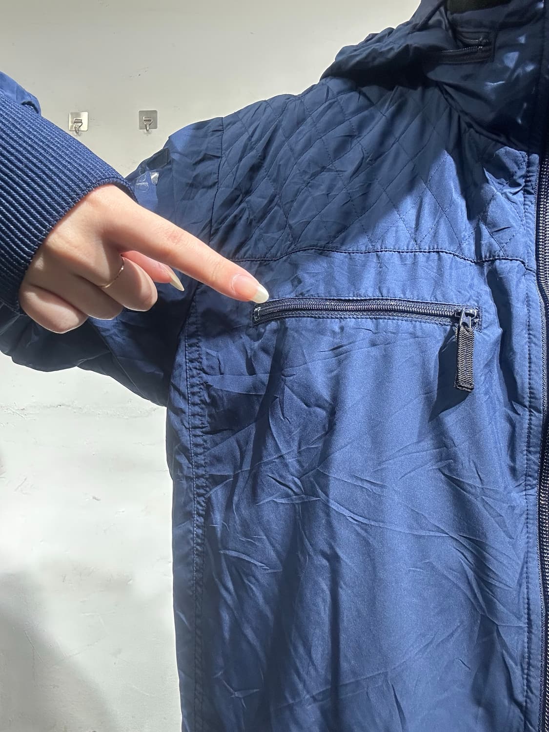 아디다스 네이비 오버핏 후드 바람막이 자켓 XL 상품이미지4