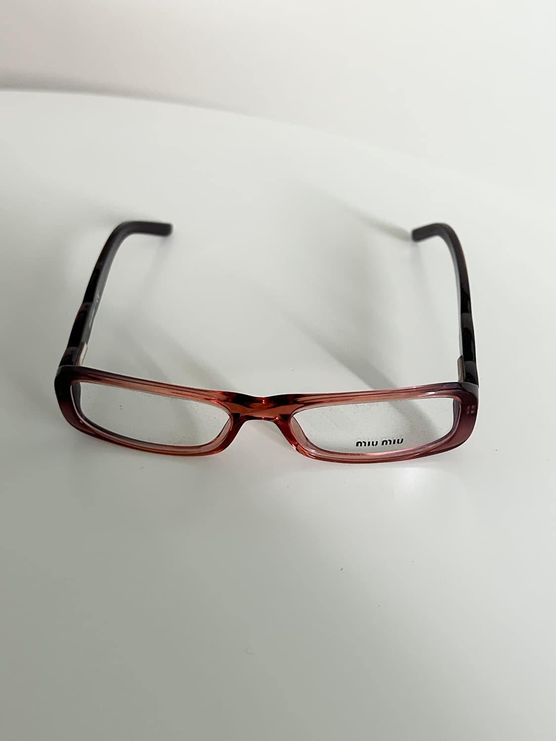 미우미우 로고 글래시스 상품이미지3