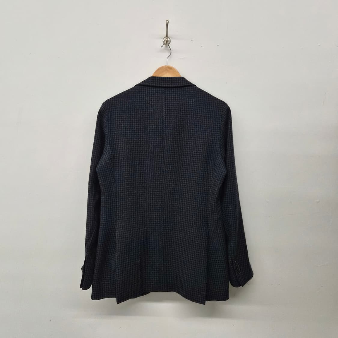 빔즈 체크 패턴 울 자켓 남성 M 상품이미지7