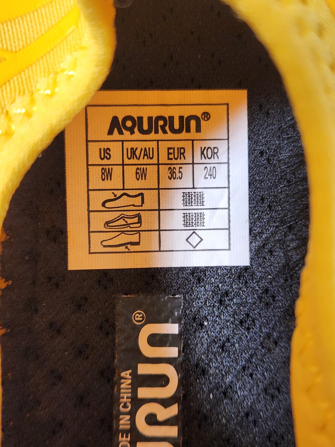 택 새상품) 아쿠런 아쿠아슈즈 사이즈240

여러 중고사이트에도 같이 판 상품이미지3