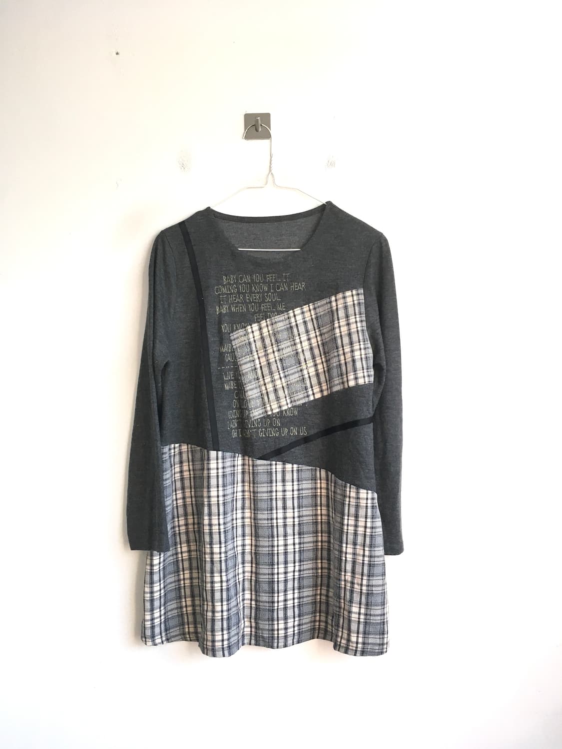 jpn vintage 챠콜 패턴 롱슬리브 티셔츠 상품이미지1