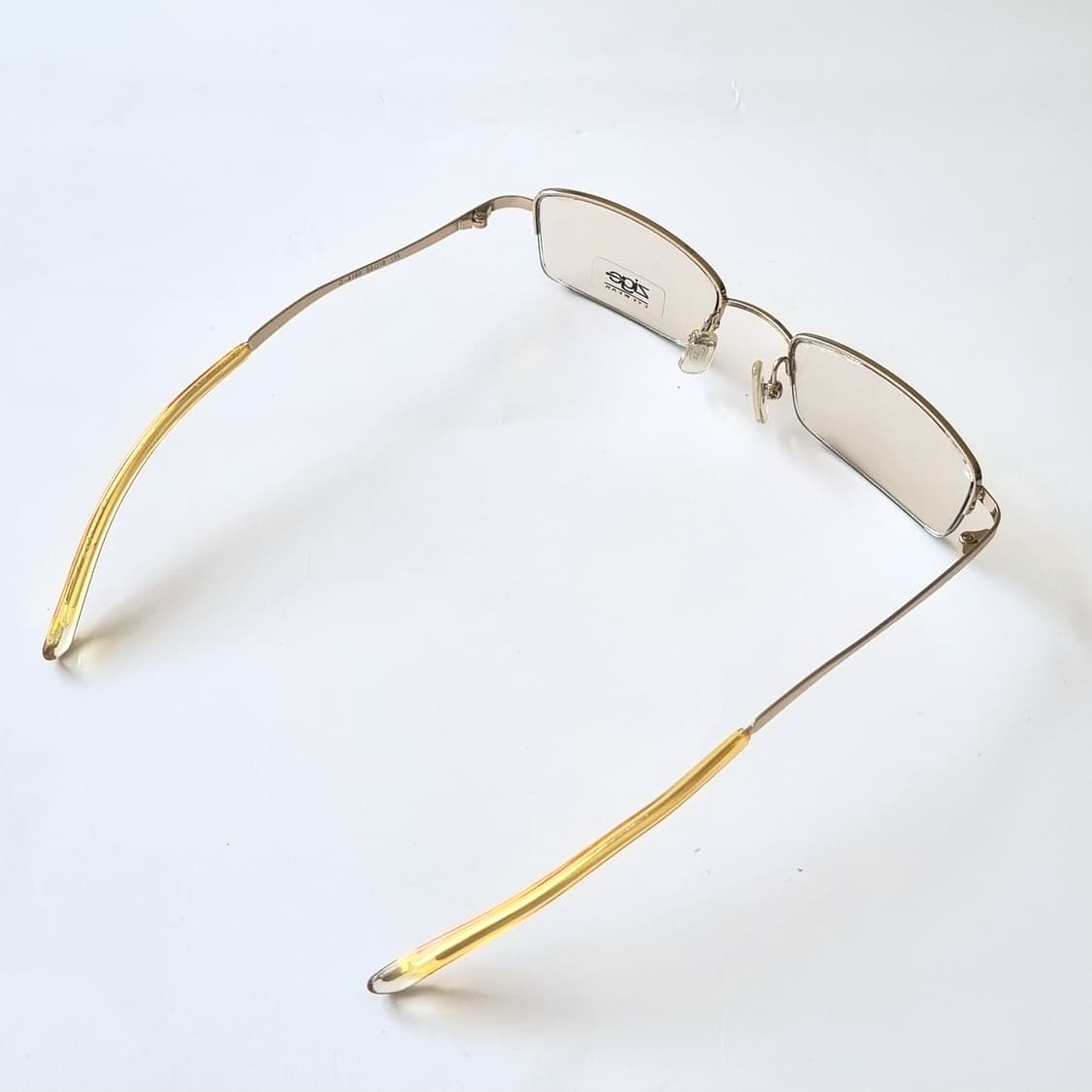데드스탁 지적인 분위기 골드 메탈 반무테 안경테 698 상품이미지5