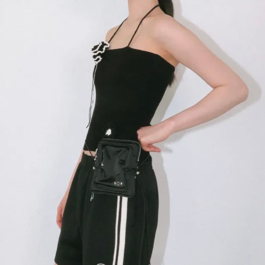 기준 세틴 미니백 블랙 상품이미지2
