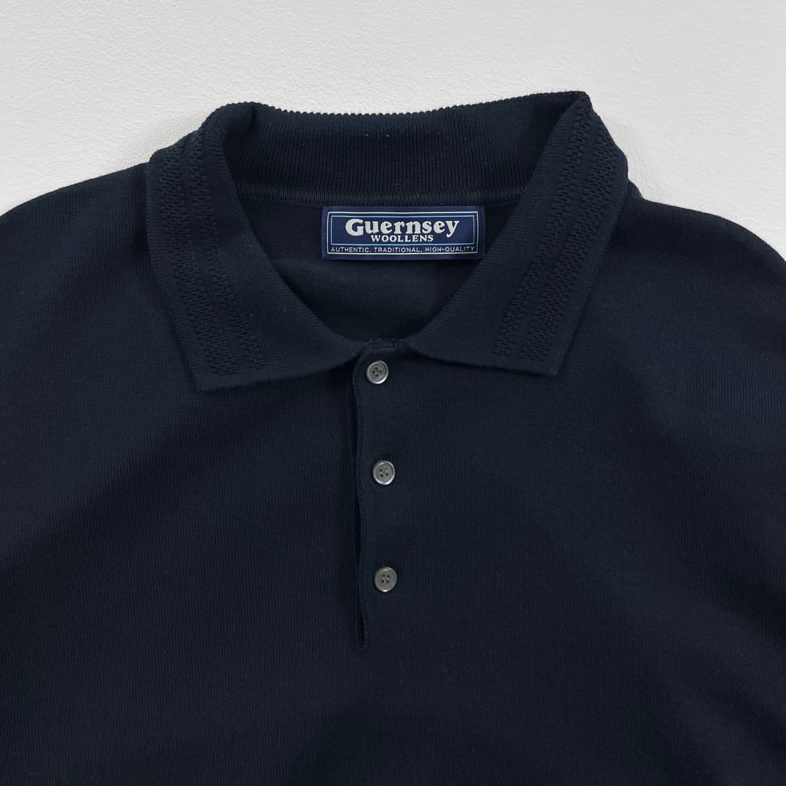 Guernsey 울런스 네이비 앵커 자수 폴로 스웨터 상품이미지2