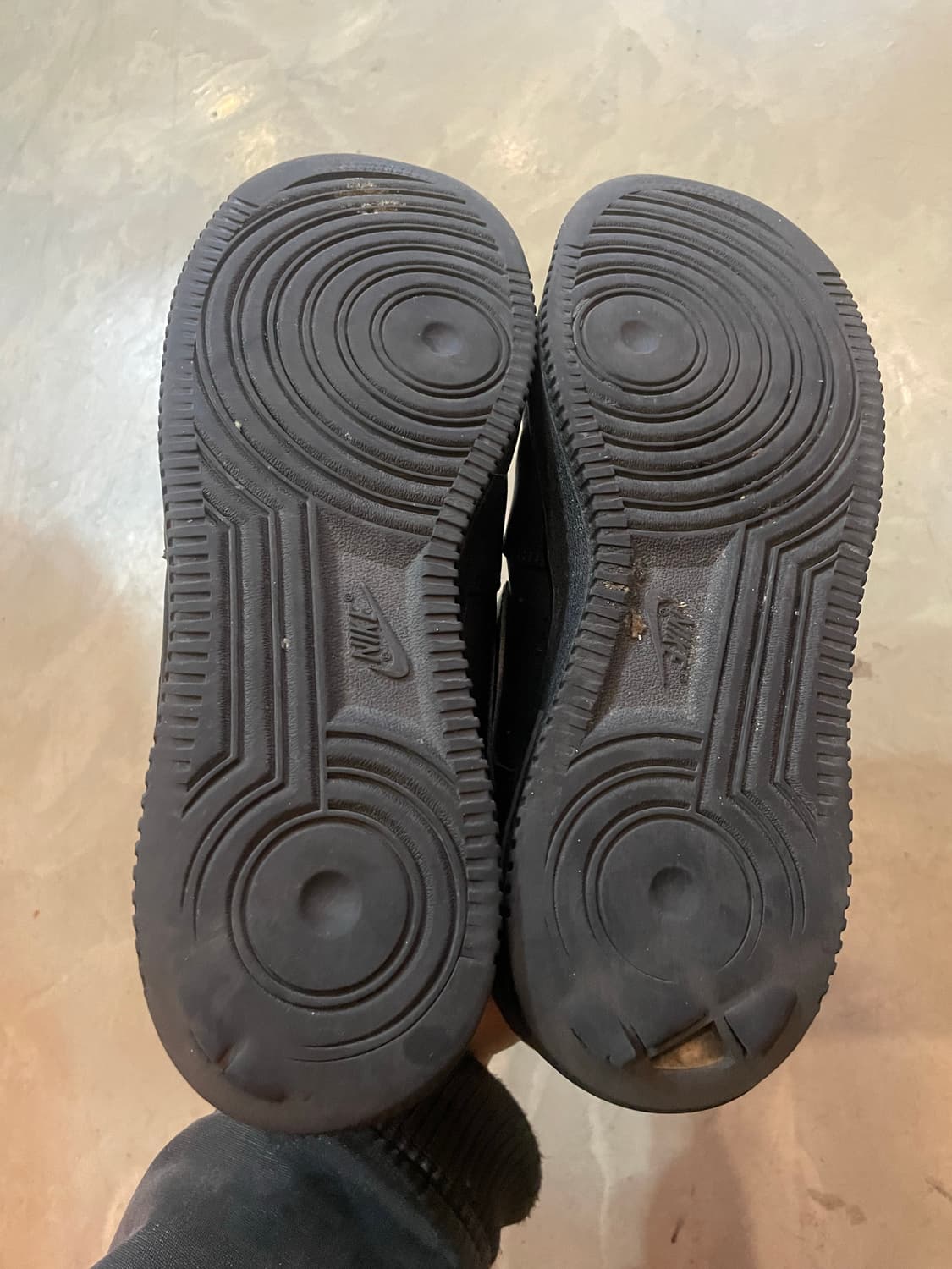 나이키 에어포스 블랙 275 상품이미지6