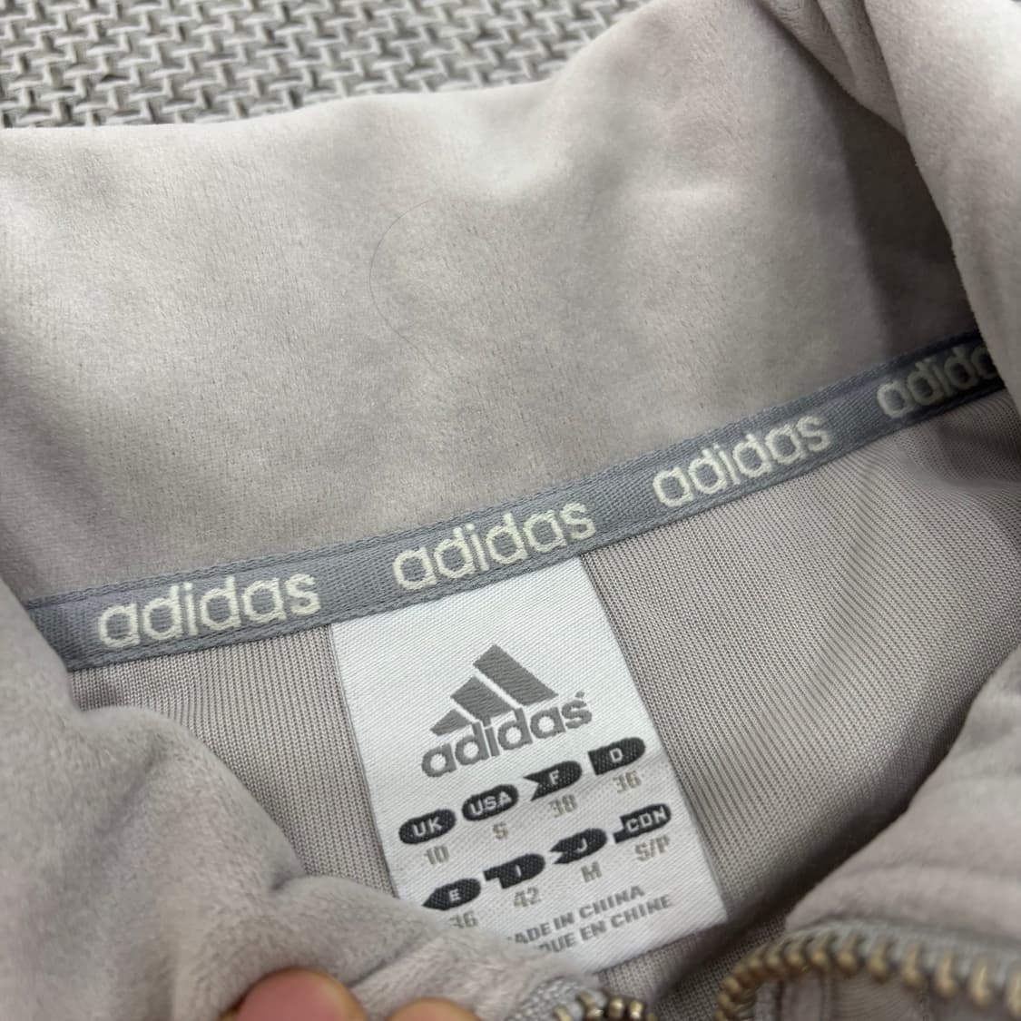 adidas Y2K무드 벨벳 여성 트랙탑  상품이미지5