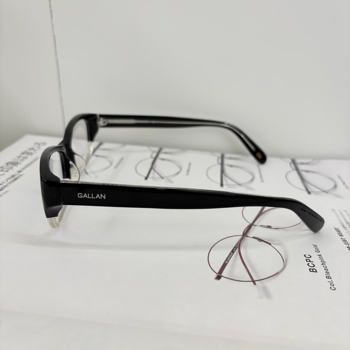 GALLAN 블랙 하프 뿔테 빈티지안경 상품이미지3