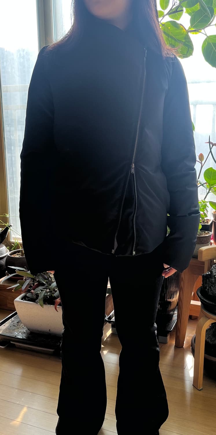 DKNY 비대칭 고딕 사선 지퍼 패딩 상품이미지6