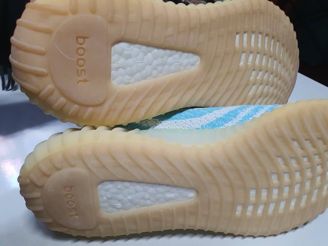 아디다스 이지부스트 275 상품이미지7