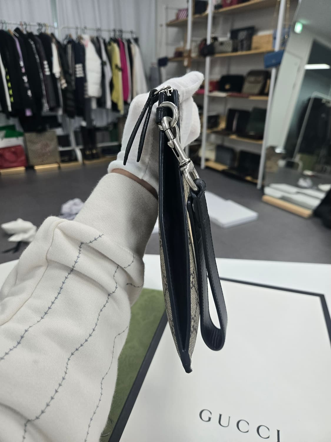 [50%세일] 구찌 꿀벌 클러치백 상품이미지3