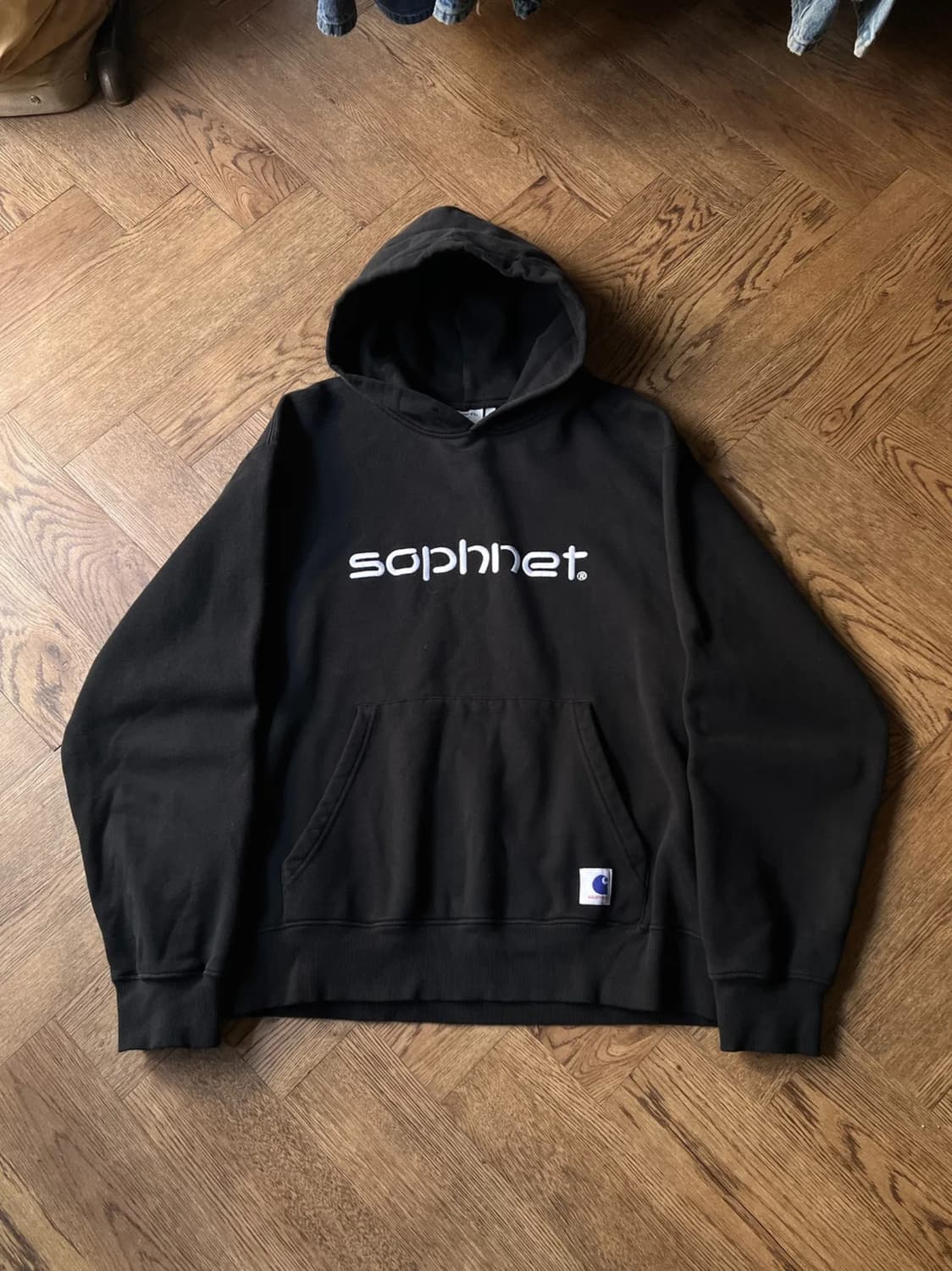 [L]칼하트x소프넷 블랙 후드 티셔츠 상품이미지1