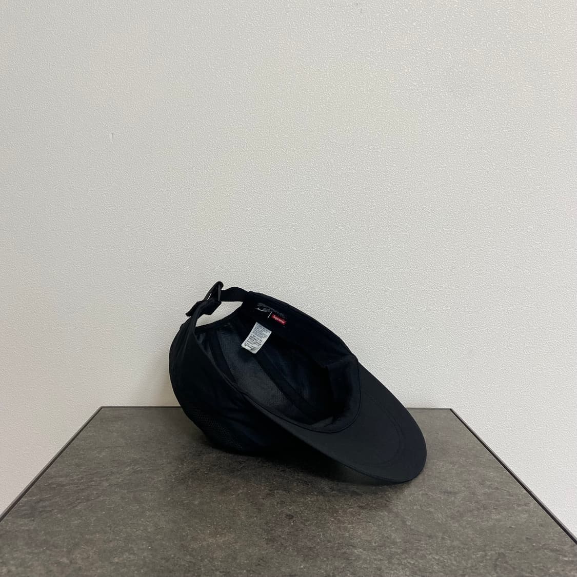 슈프림 X 나이키 콜라보 트레일 블랙 러닝 캠프캡 모자 상품이미지7