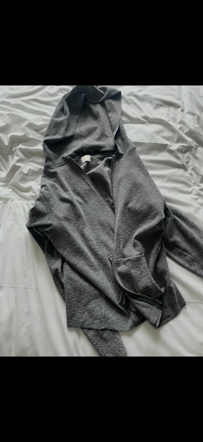 (1사이즈) 모노프리베 후드집업 초반 상품이미지1