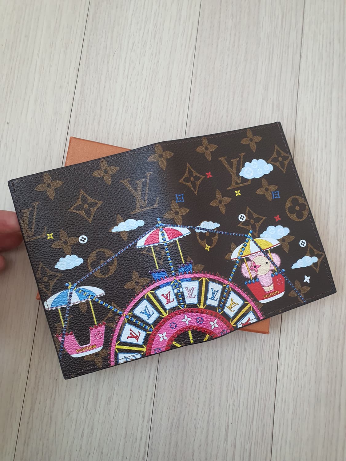 루이비통지갑 루이비통여권지갑 여권케이스 새상품 상품이미지5