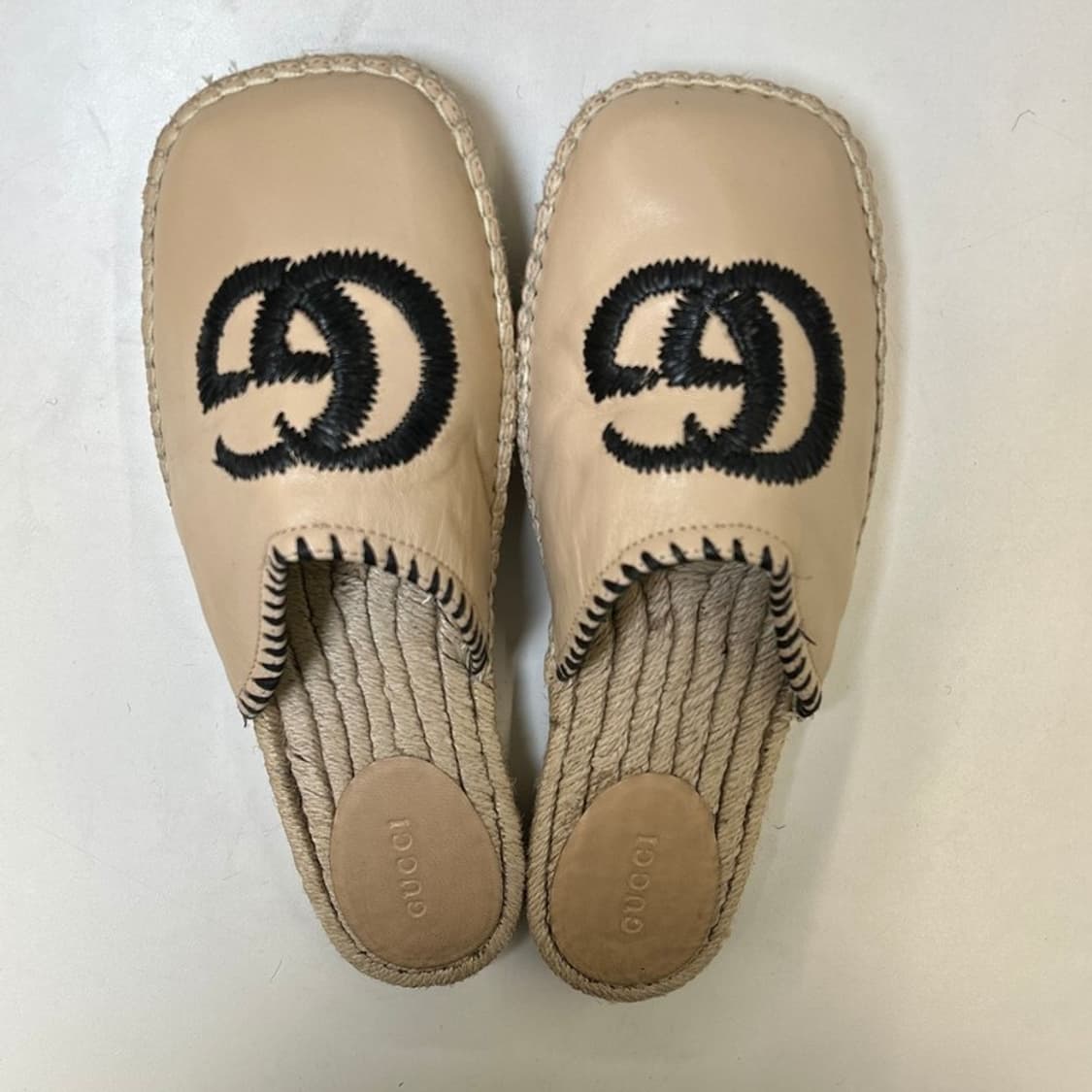 구찌 GG 자수 가죽 메스파드리유 슬립온 38 상품이미지6