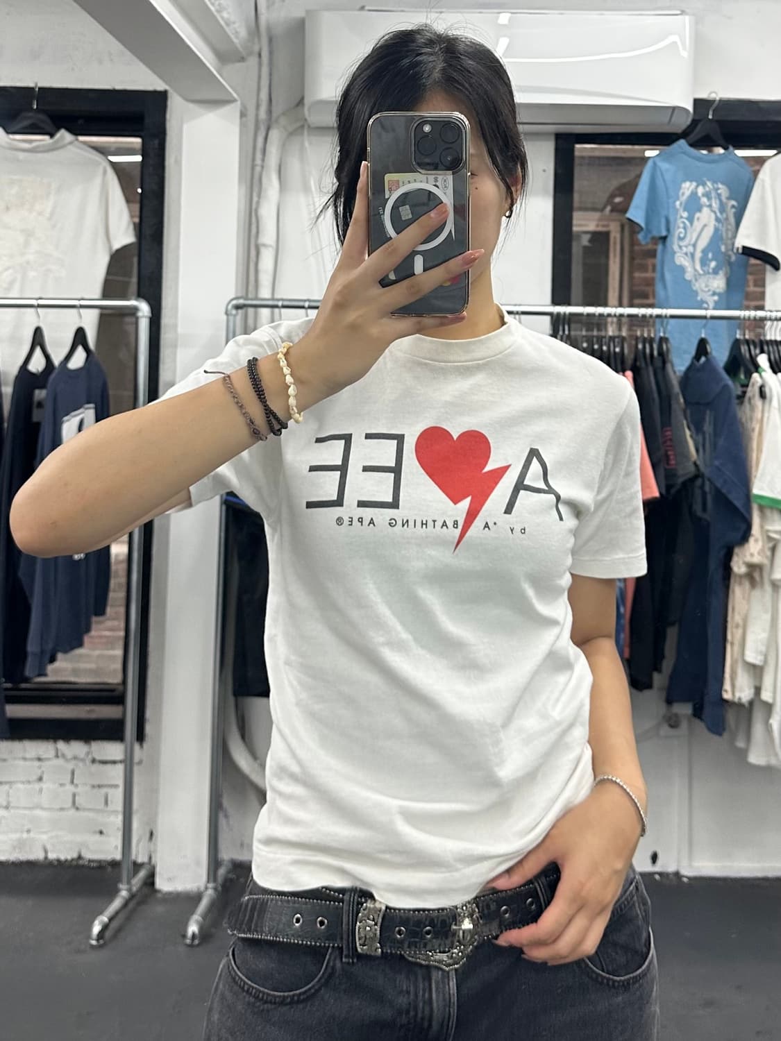 베이프 APEE 하트 로고 티셔츠 상품이미지2