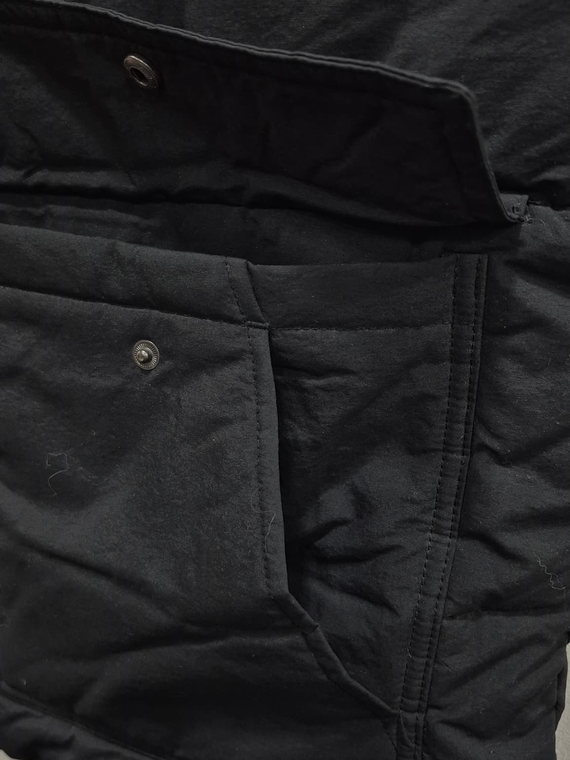 캘빈클라인 퍼포먼스 블랙 패딩 조끼 남성 105사이즈 상품이미지3