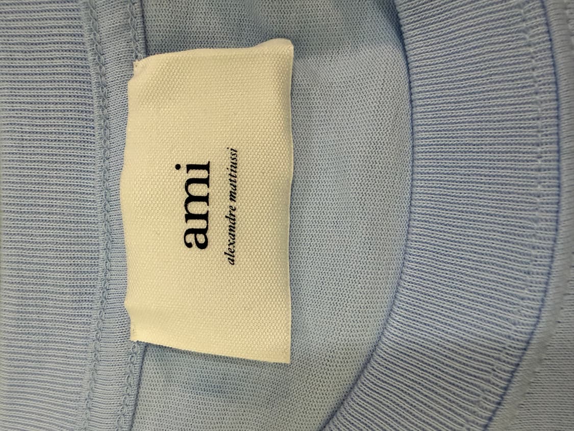 아미 스몰 하트 로고 반팔티 하늘색 상품이미지4