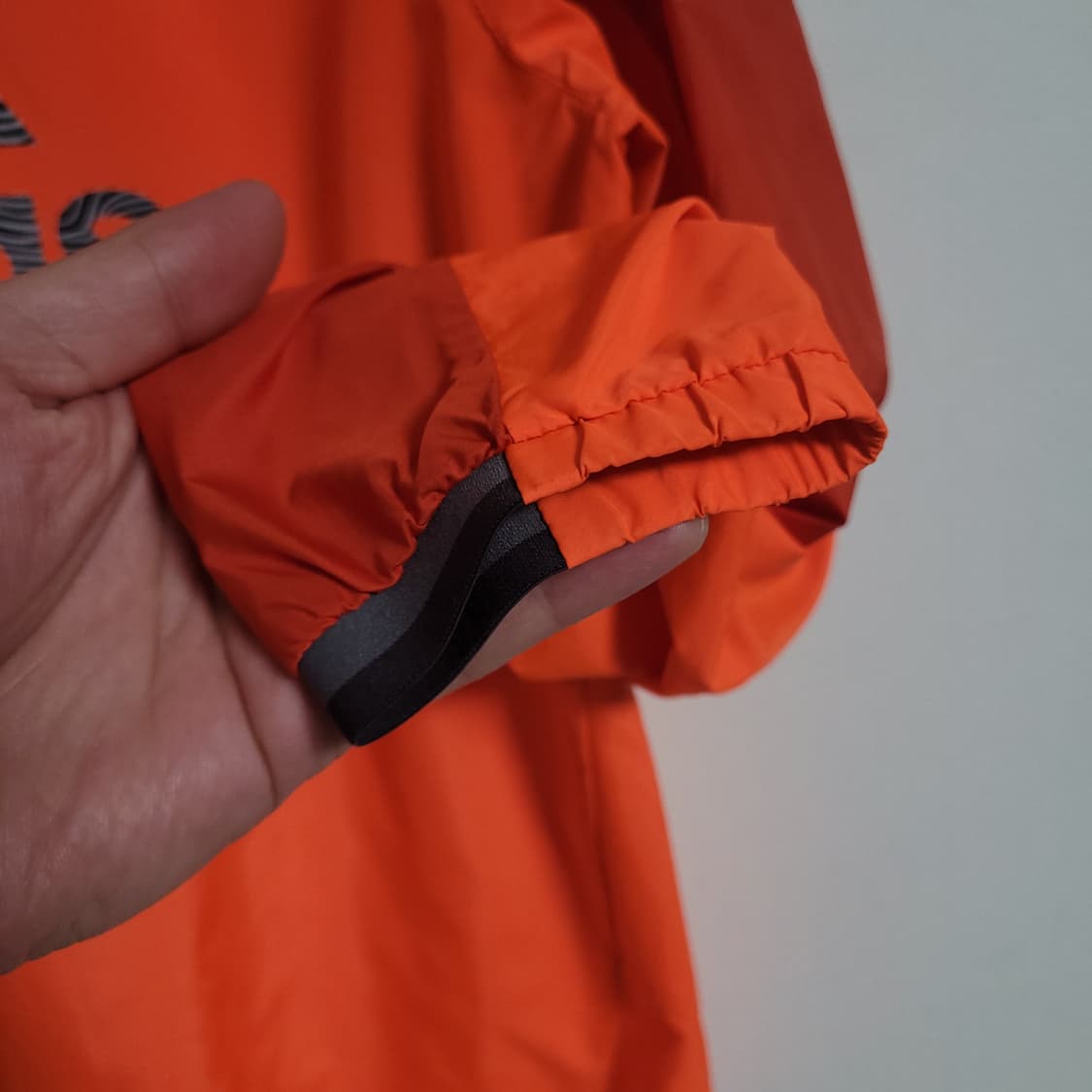 (160) ADIDAS 아디다스 기능성 브이넥 웜업 바람막이 롱슬리브 상품이미지6