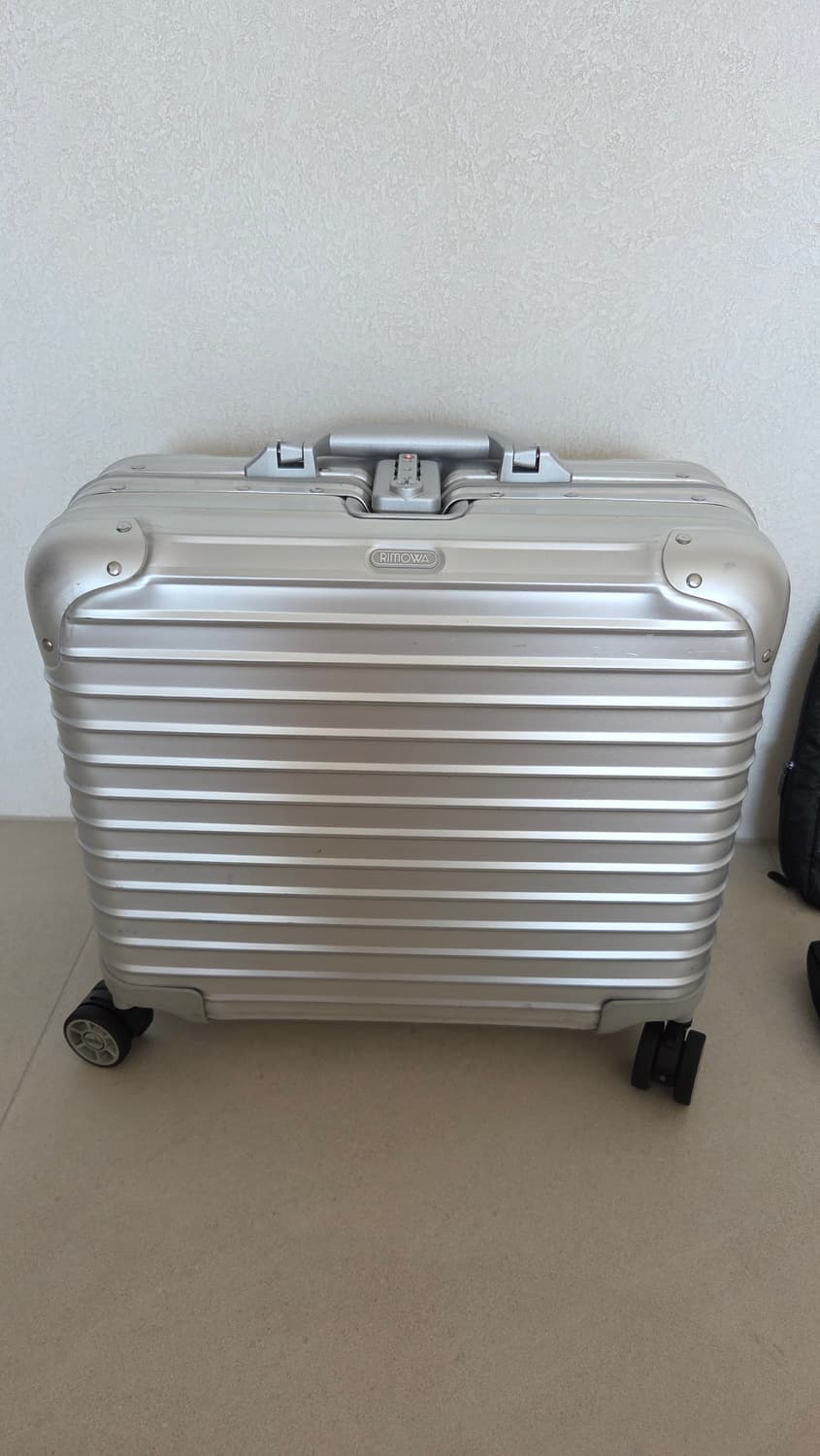 리모와 토파즈 비즈니스 40MW 캐리어 기내용. 정품 상품이미지2