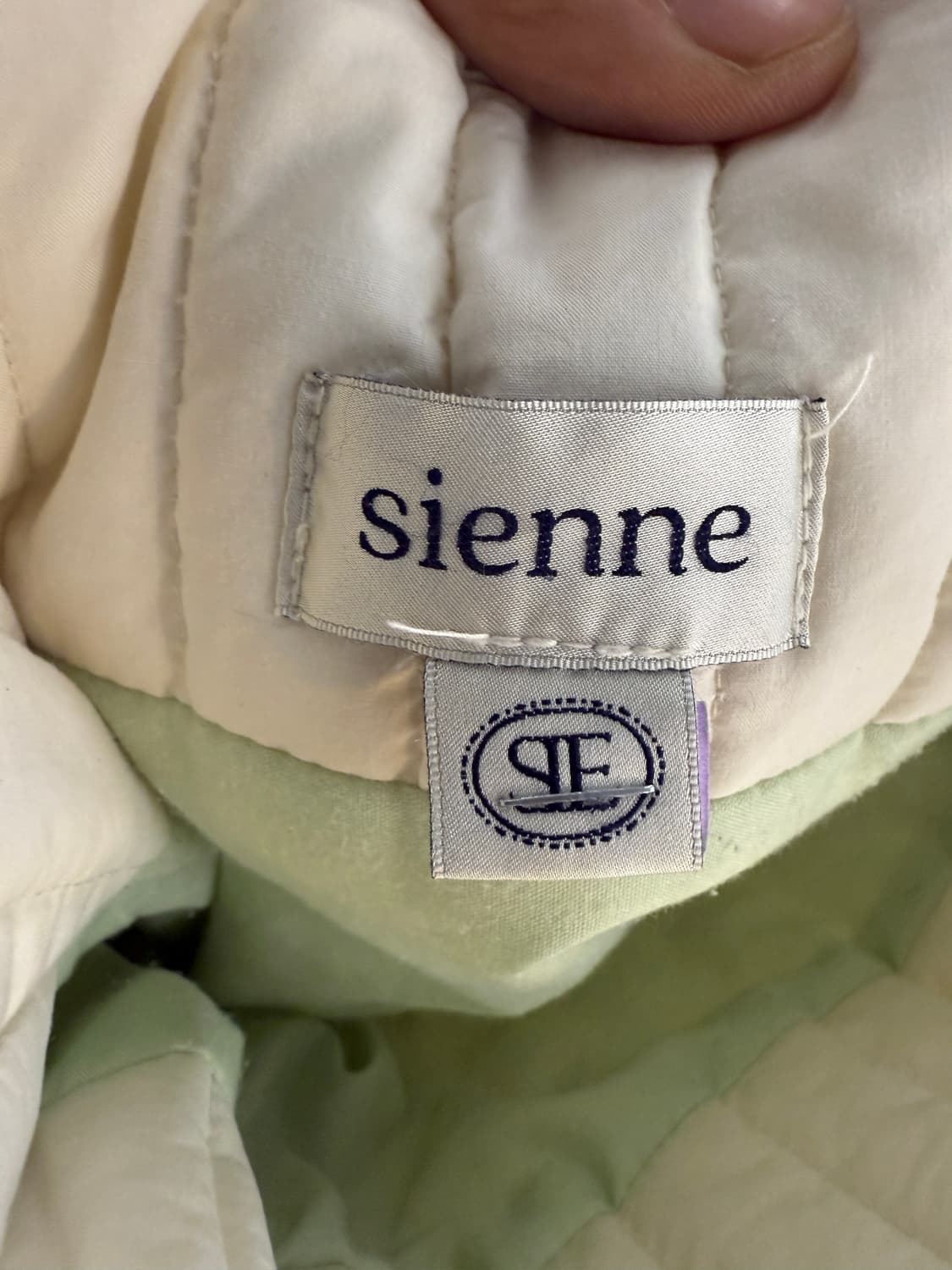 시엔느 패딩 토트백 아이보리 상품이미지5