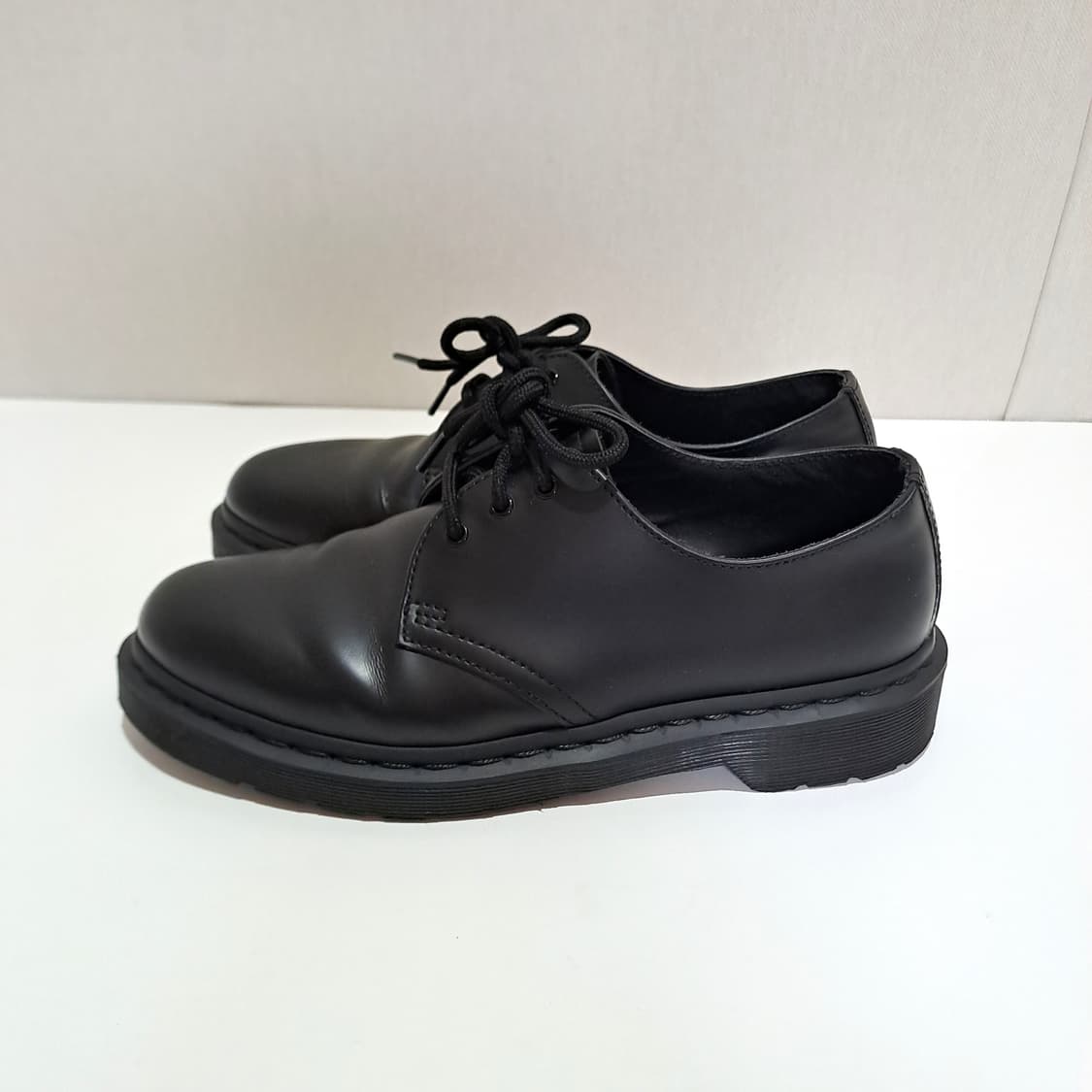 (택포) 닥터마틴 1461 모노 블랙 UK6 B733 상품이미지4