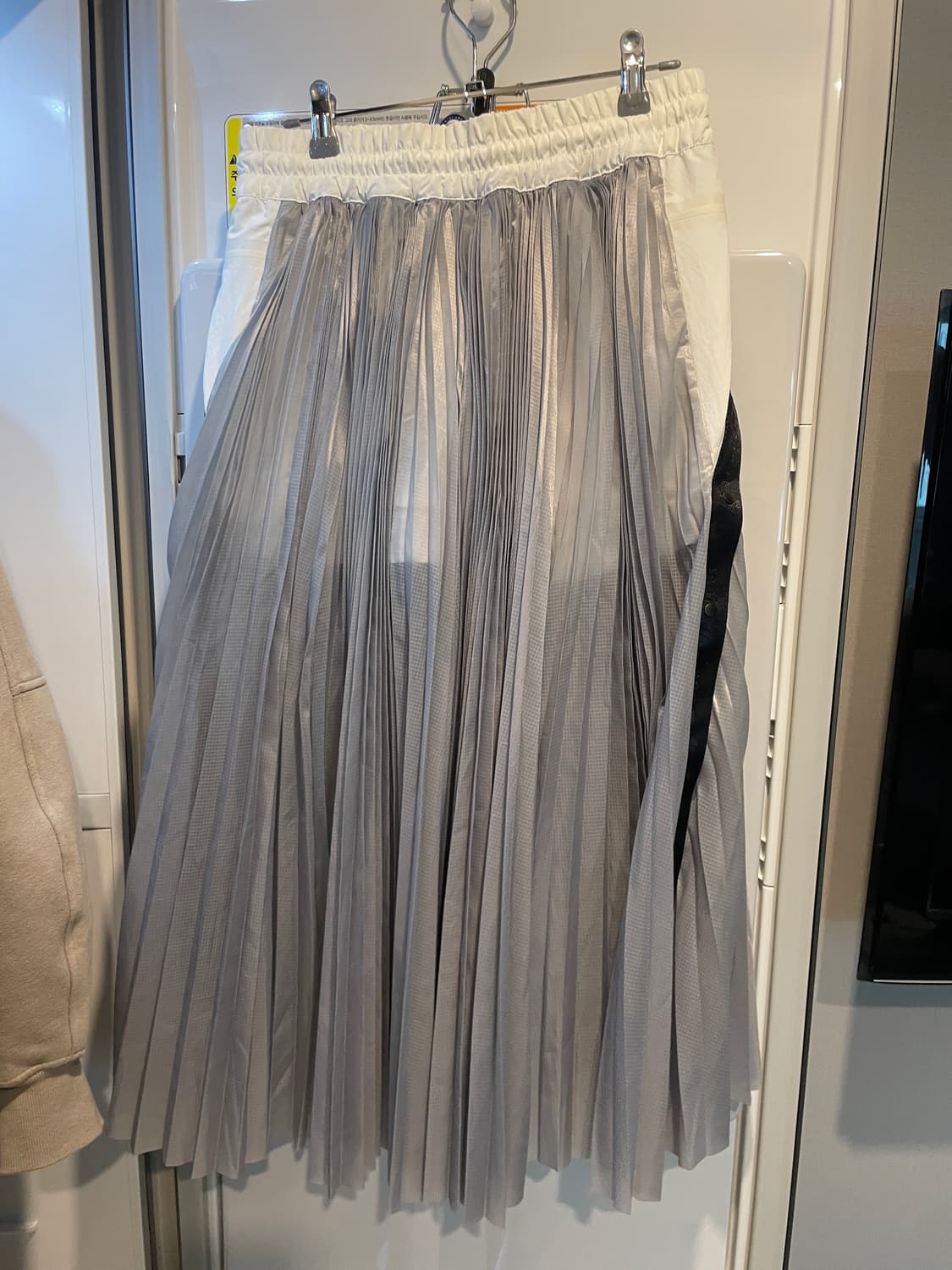 나이키 사카이 콜라보 플리츠 스커트 상품이미지7