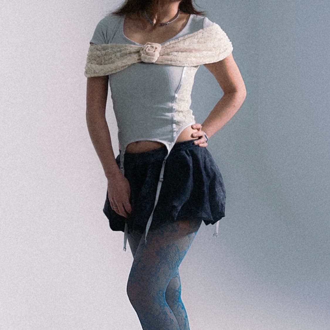 [희귀,착샷] 스컬프터(SCULPTOR) 코르셋 코사지 유넥 티 상품이미지1