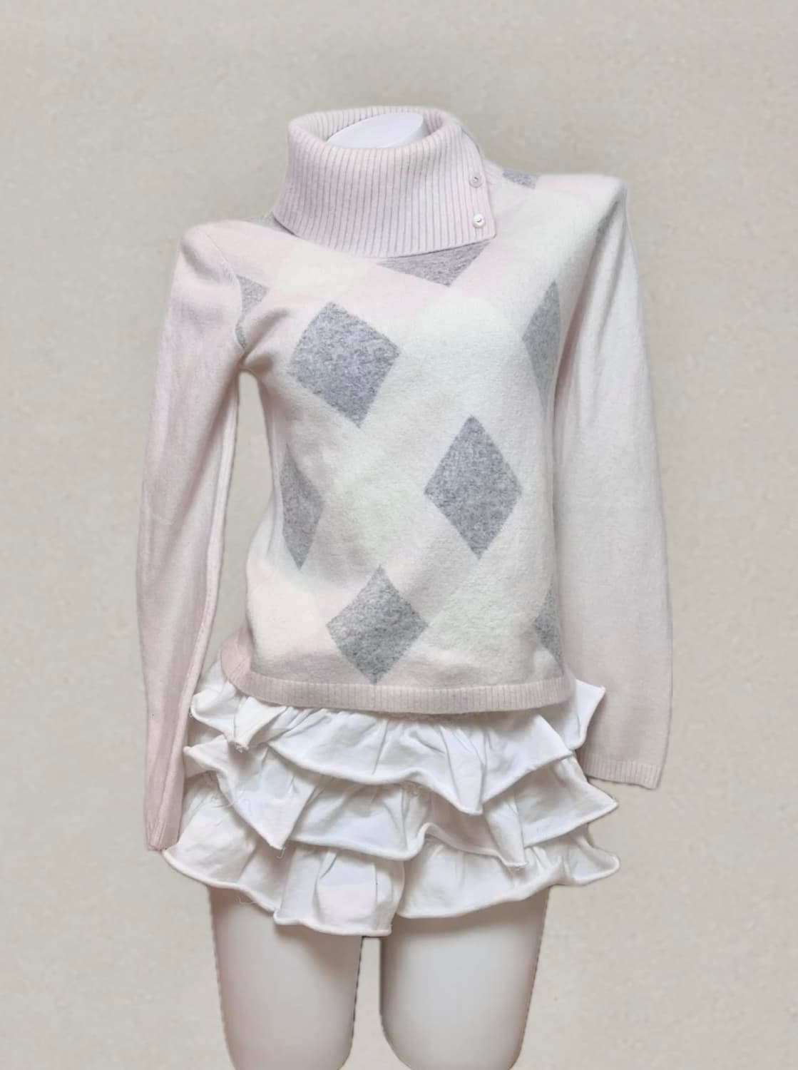 연핑크 아가일 니트 하이넥 큐빅버튼 히메갸루 달천깔 대대장 로걀탑 상품이미지4