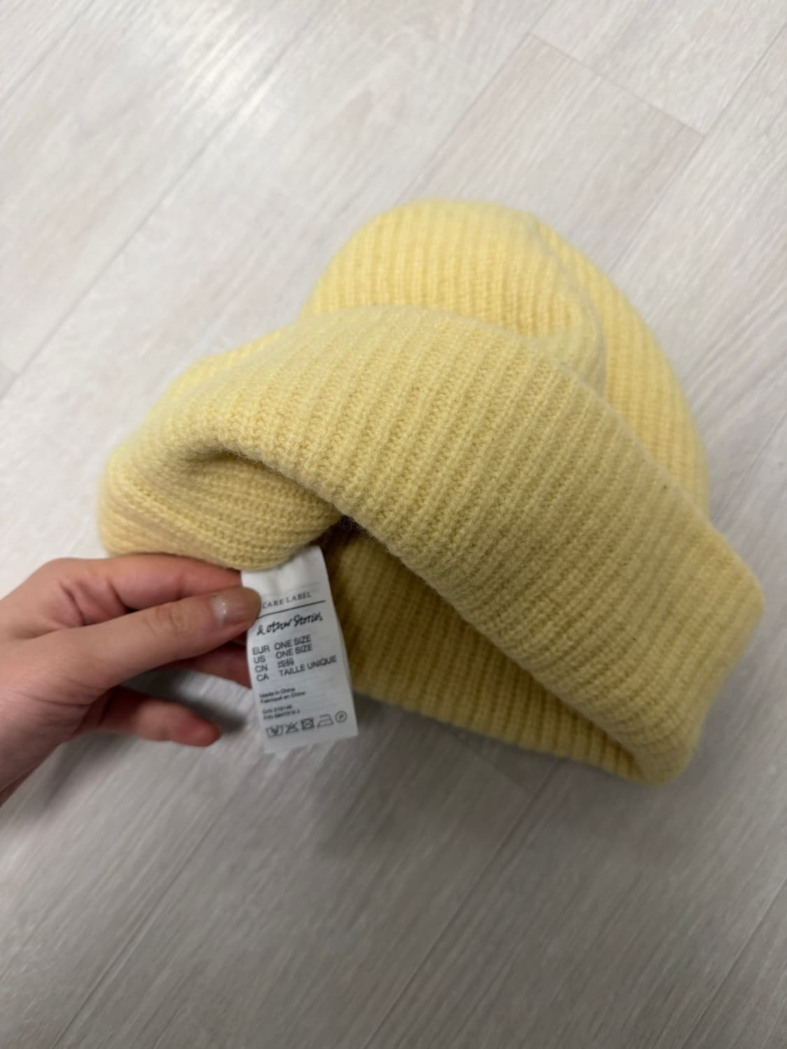 앤아더스토리즈 비니 상품이미지2