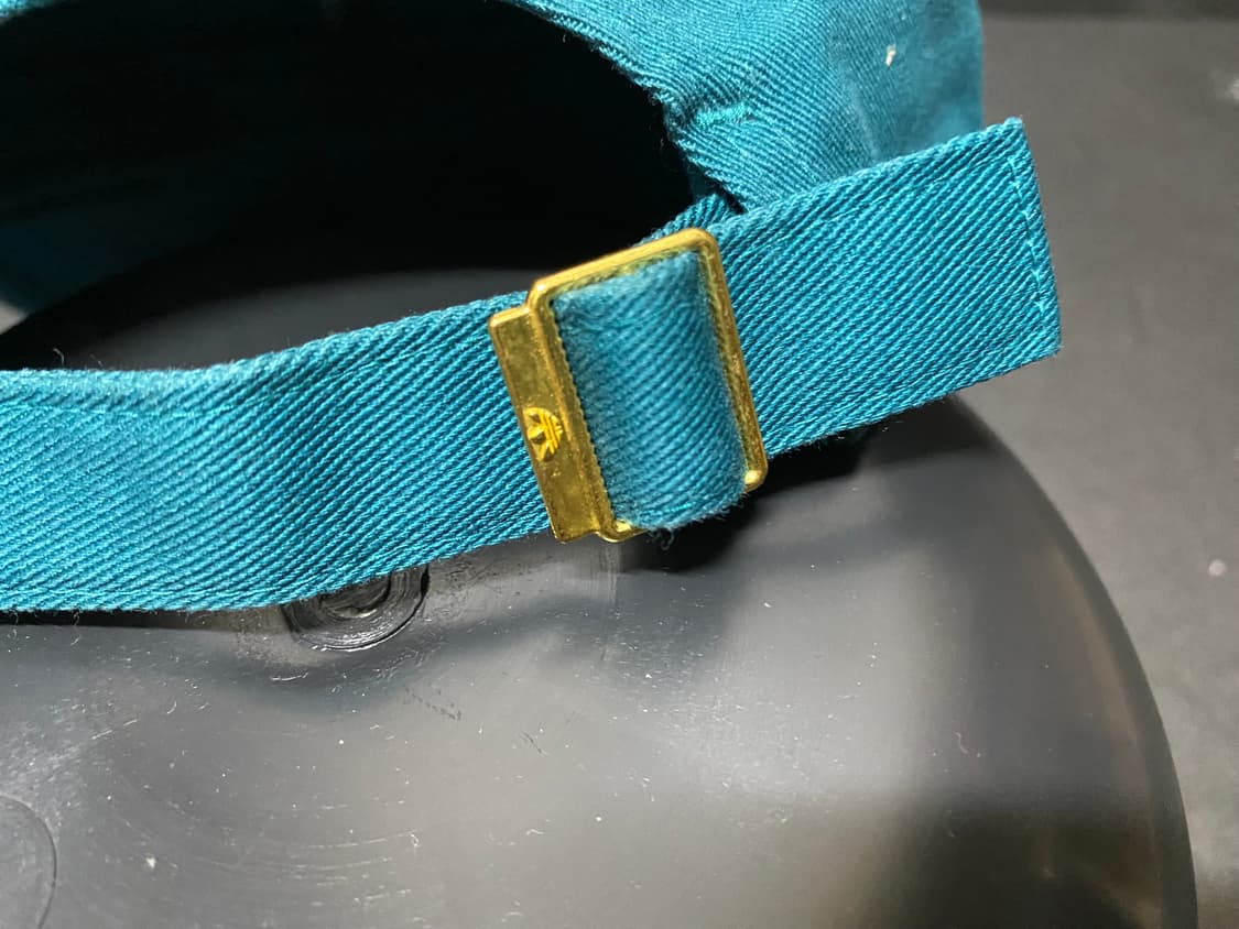 Adidas x end 콜라보레이션 볼캡 상품이미지4