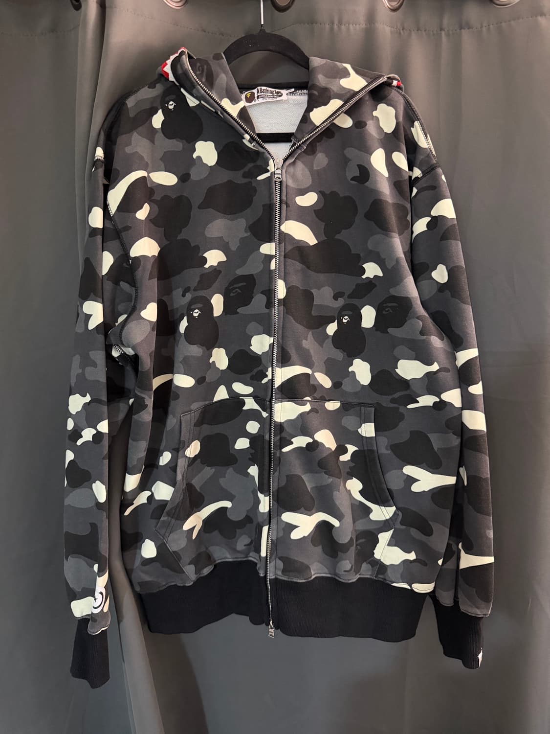 베이프 샤크 후드 블랙 카보 야광 3XL 상품이미지1