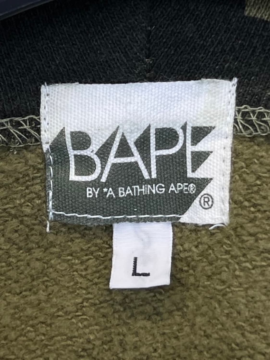 베이프 00s 퍼스트카모 녹계 샤크 후드집업 상품이미지6