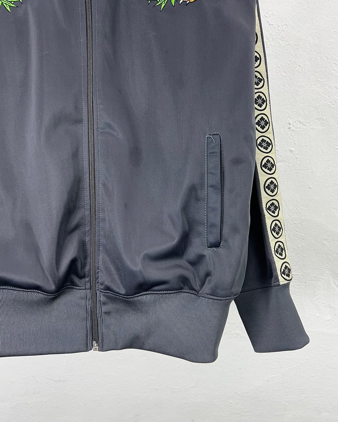 재패니즈 빈티지 오리엔탈 타이거 자수 스카쟌 자켓 상품이미지6