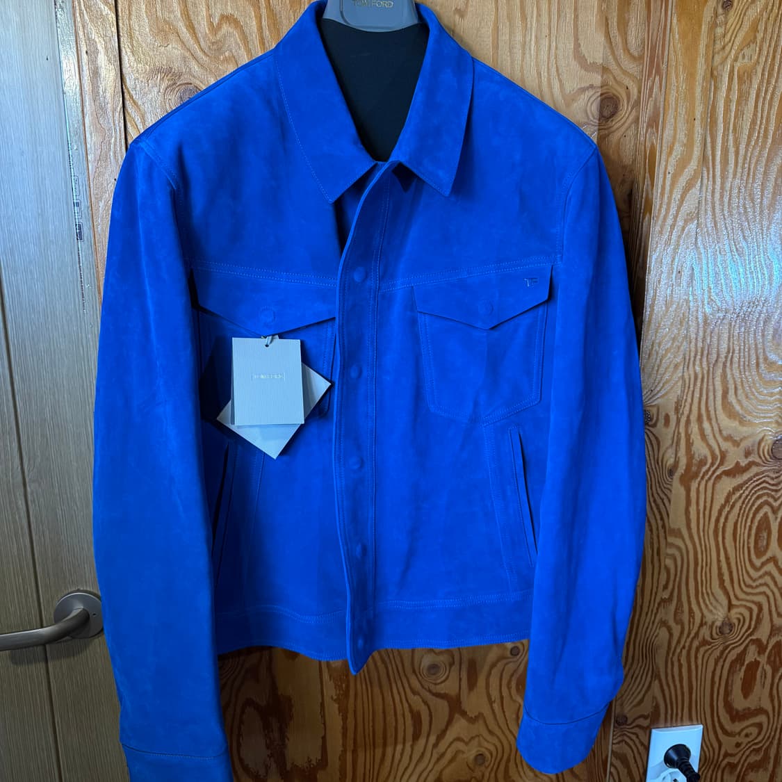 톰포드 25 f/w 스웨이드 자켓 판매 합니다. 상품이미지3