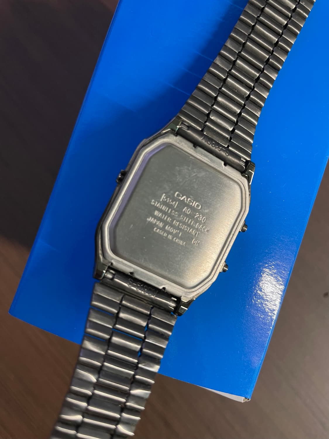 카시오 메탈 시계 청판 모델 aq-230gg 상품이미지5