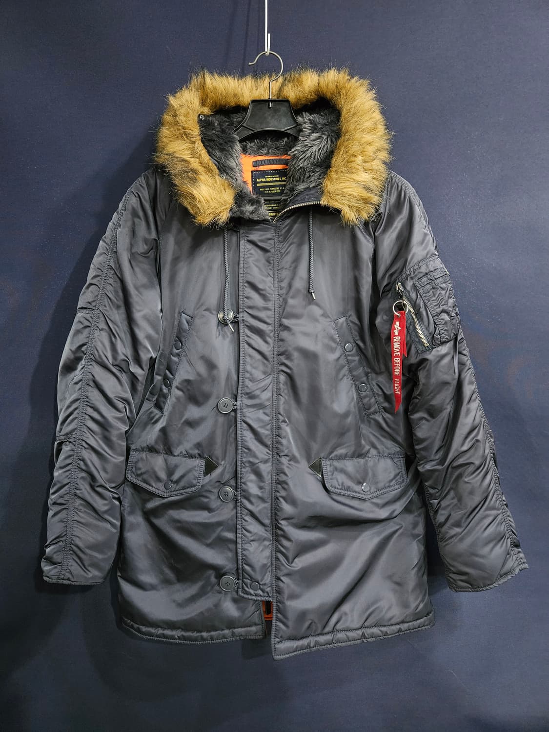 알파인더스트리 다크그레이 유광 남성 105 야상점퍼 패딩  상품이미지1