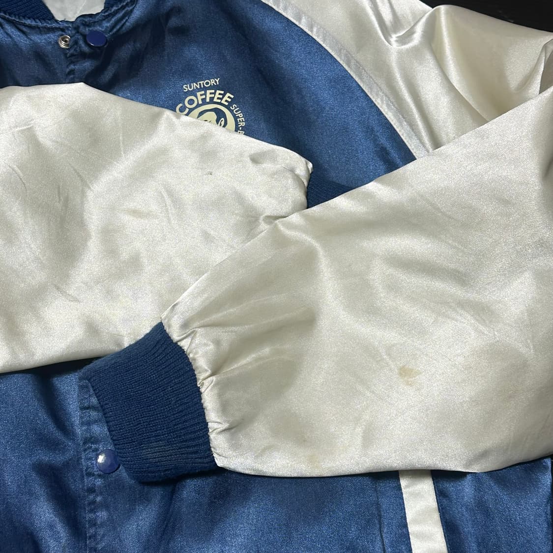 90s 산토리 보스 커피 사틴 자켓 상품이미지8