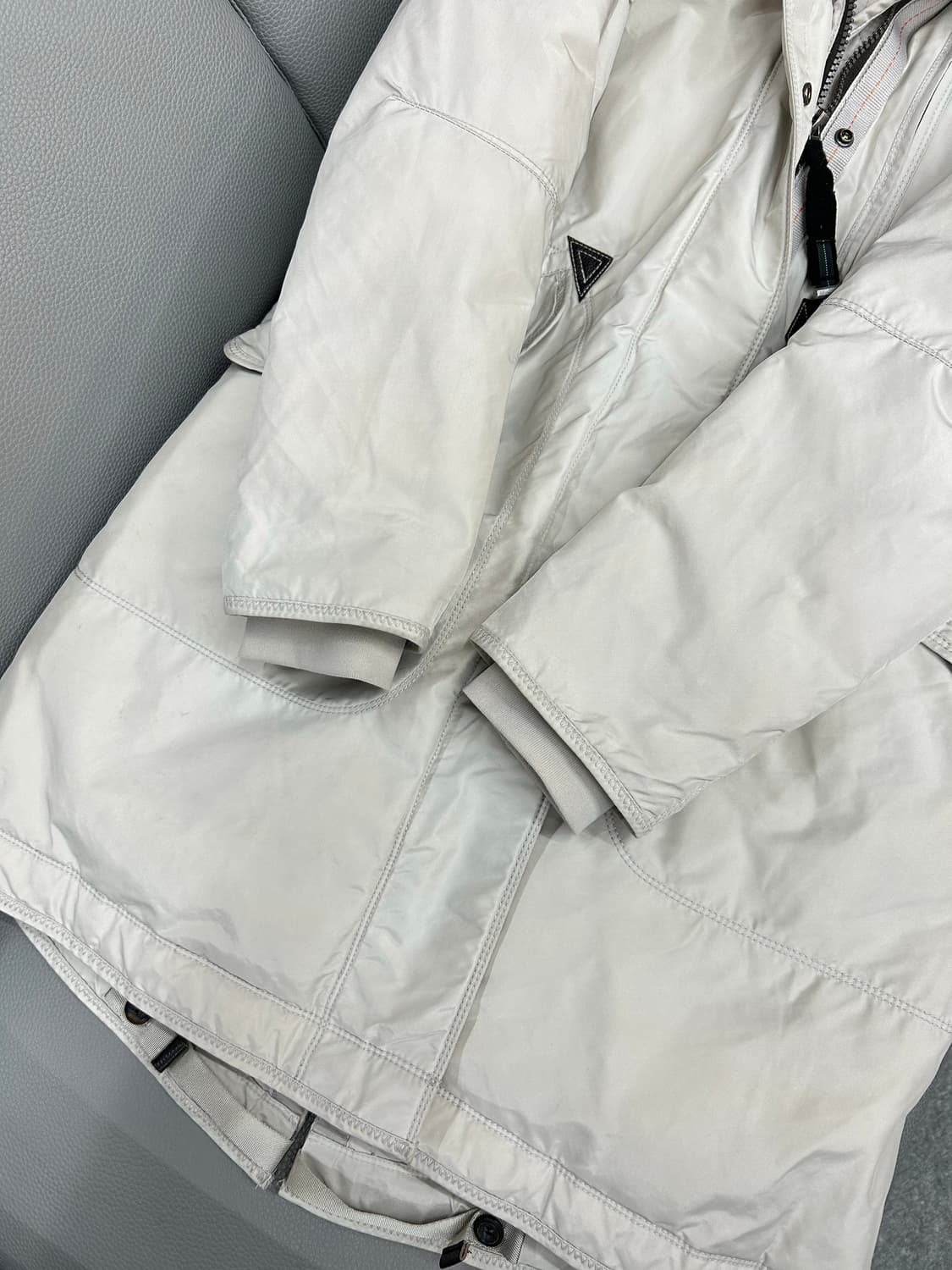 파라점퍼스 여성 라쿤퍼후드 롱다운패딩(M) 상품이미지5