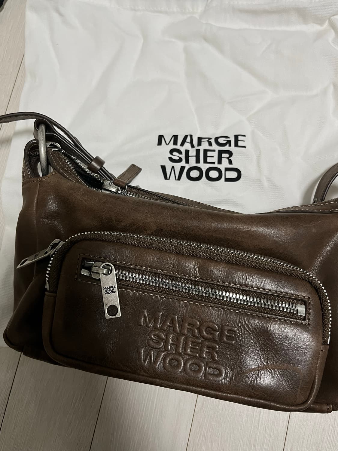 마지셔우드 아웃포켓 호보 미니 상품이미지2