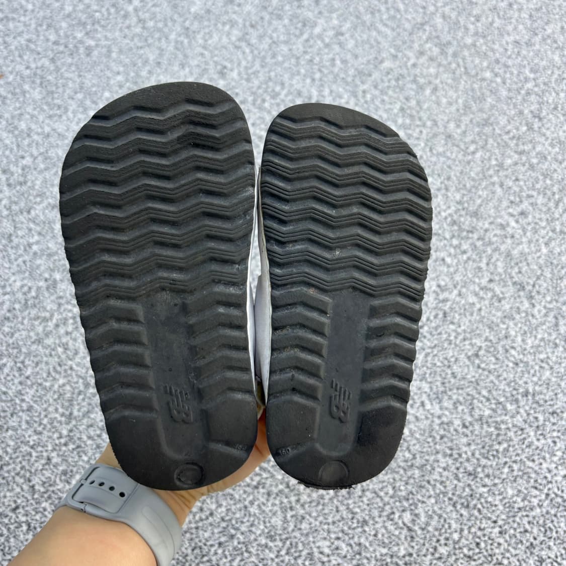 160 뉴발란스 키즈 밸크로 샌들 0409J 상품이미지5