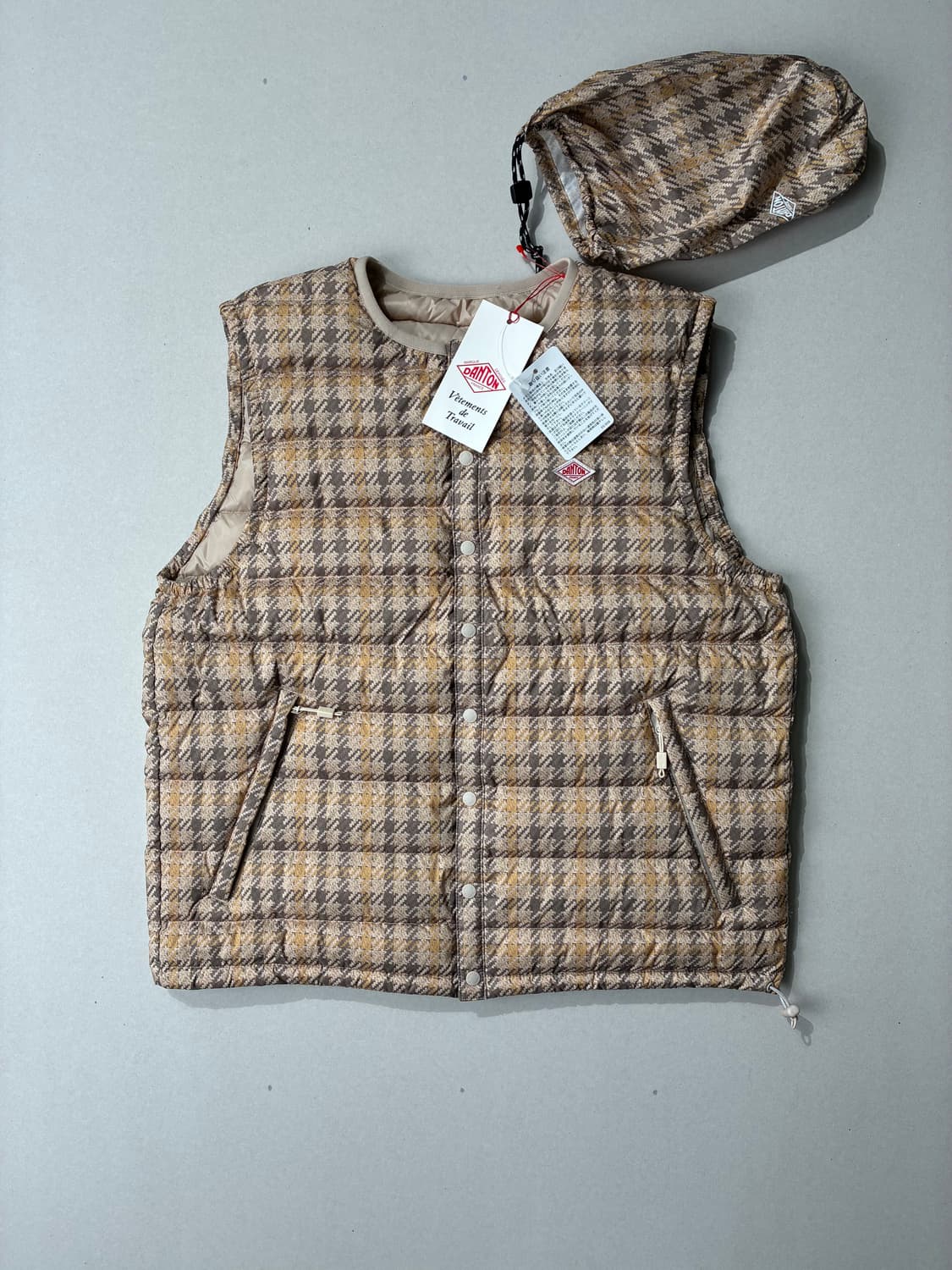 (W)DANTON 단톤 이너 다운 크루넥 베스트 베이지 체크 S사이즈 상품이미지1