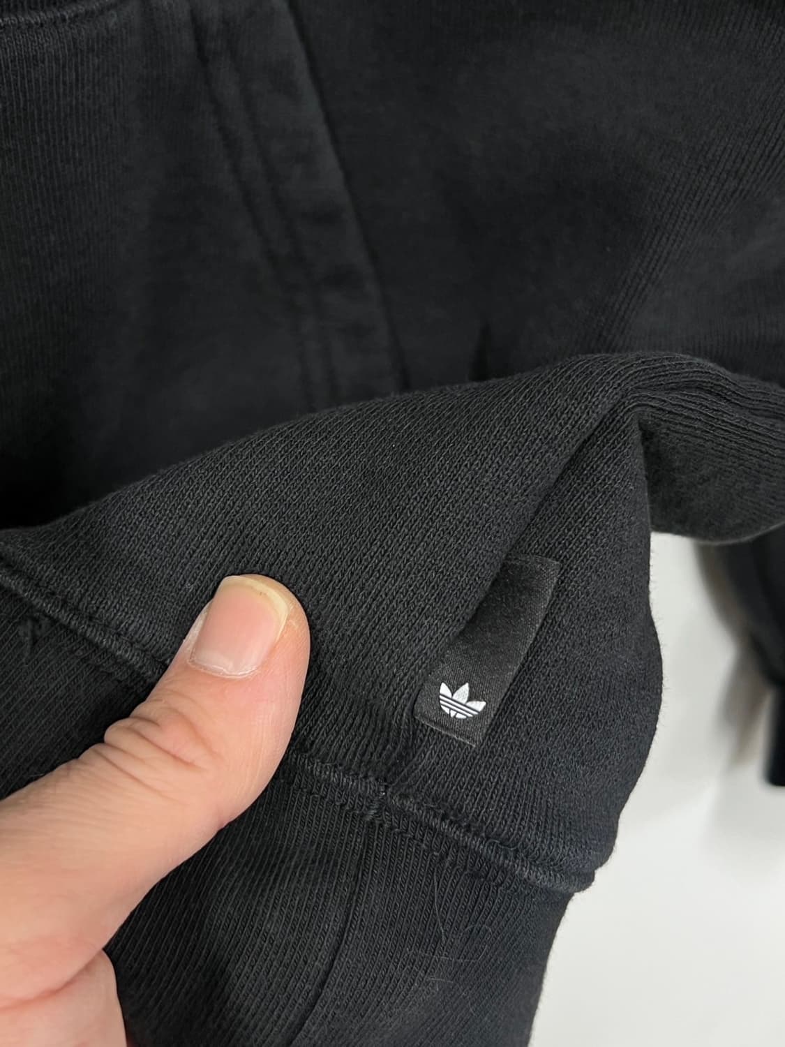 아디다스 플레임 프린팅 풀오버 후드티 상품이미지3