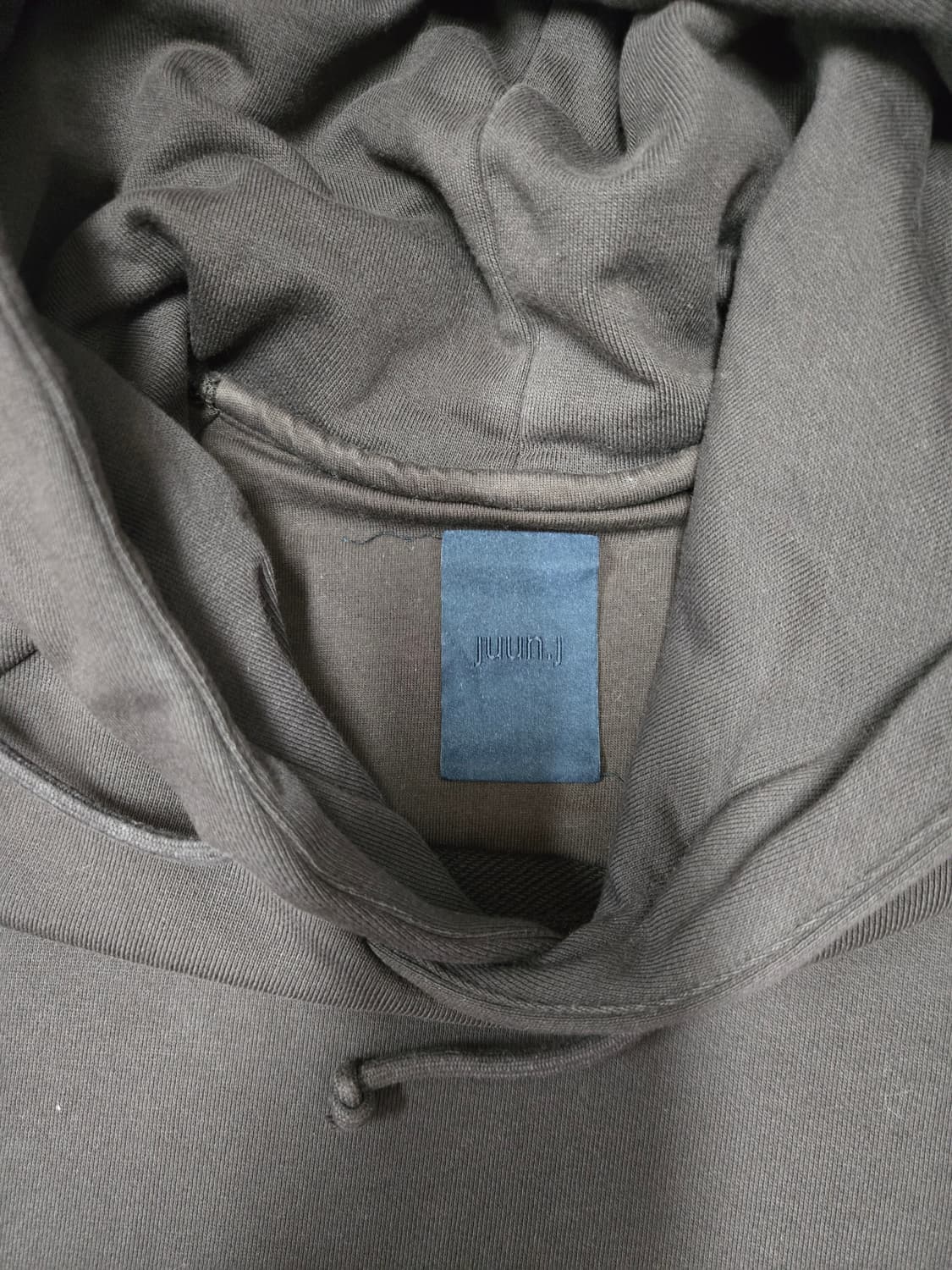 준지 22ss JUUNJ 브라운 가먼트 다이 후드티 상품이미지5