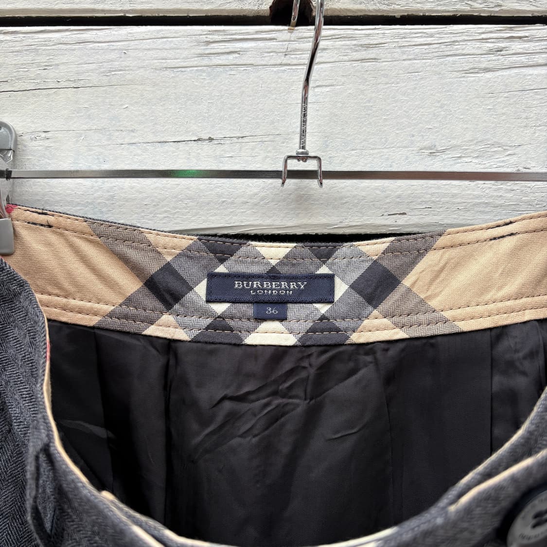 Burberry 버버리 버튼 스커트 상품이미지5