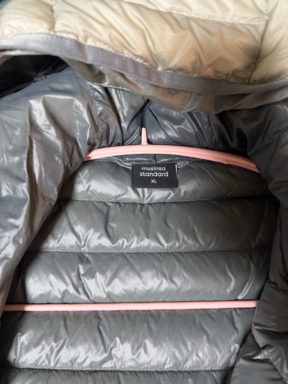 무신사 스탠다드 시티레저 경량패딩 라이트그레이 상품이미지3