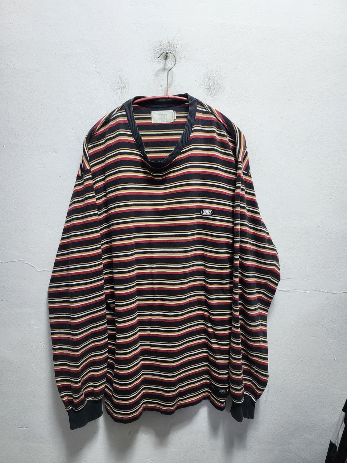 CRITIC 스트라이프 긴팔 티셔츠 상품이미지1